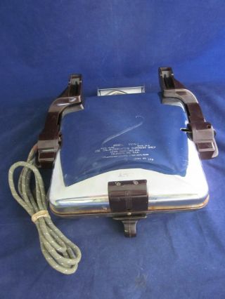 ARVIN 3550 - 1 Grill Griddle Pancake Sandwich Waffle Iron Recipe Book MCM VINTAGE 8
