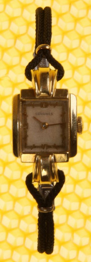 Women ' s Vintage LONGINES Mechanical Hand - Wind Watch SWISS MADE WORK WELL 4