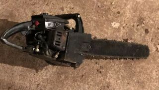 Vintage Chainsaw with Bar & Chain For Parts/Repair 2