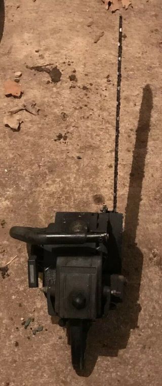 Vintage Chainsaw with Bar & Chain For Parts/Repair 5