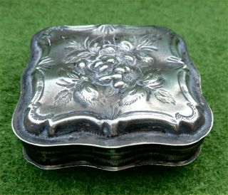 Little C19th Decorated Dutch Silver Snuff Box Assayed In 1861 - 0.  80 Ozt