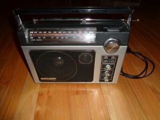 Vintage Ge General Electric Superadio Ii 7 - 2885d Am Fm Long Range Radio 2