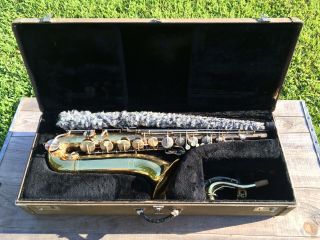 Vintage Buescher Aristocrat Tenor Saxophone Ser.  639XXX w/ Case 11