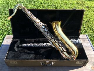 Vintage Buescher Aristocrat Tenor Saxophone Ser.  639XXX w/ Case 12