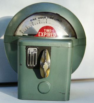 Vintage Duncan 5090 - Parking Meter: 1 Hour; 5/10/25 Cents