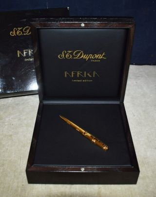 Rare 2001 Limited Edition S.  T.  Dupont Gold Afrika Ball Point Pen W/box,  Papers