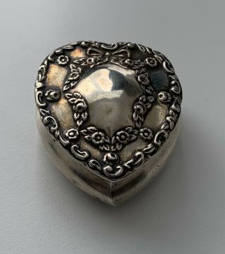 Henry Matthews Solid Silver Heart Shaped Pill Box Hallmarked Birmingham 1900