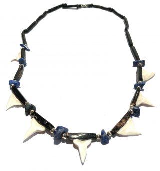 VINTAGE SHARK TOOTH LAPIS CORAL GOLD TONE BEAD EXOTIC NATURAL ARTISAN NECKLACE 2