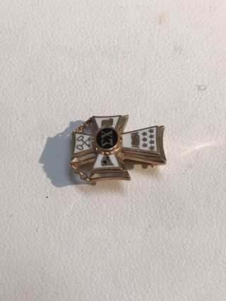 Sigma Chi Fraternity Vintage 10K Gold Pin Badge 6
