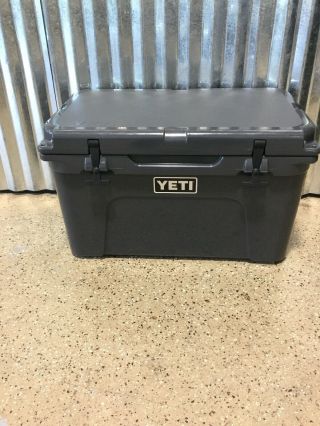 Out Of Production Yeti 45 Tundra Cooler In Charcoal Color Rare Color