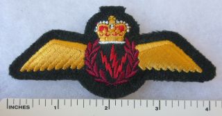 Post Ww2 1970s Royal Canadian Air Force Rcaf Electronics Padded Wings Patch