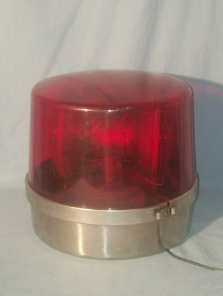 Vintage Unity RV - 26 Beacon Light with Red Dome 6