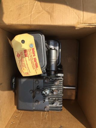 Vintage Briggs and Stratton 3hp engine 3 HP motor NOS Wow Model 80202 12