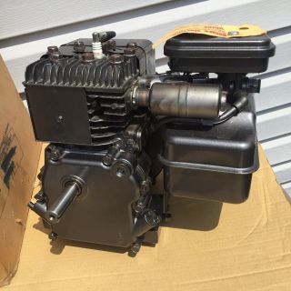 Vintage Briggs and Stratton 3hp engine 3 HP motor NOS Wow Model 80202 7