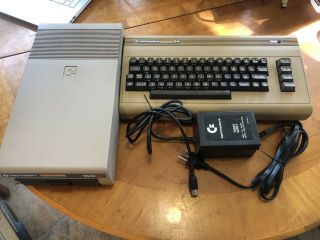 Vtg Commodore 64 C64 System W/ 1541 Drive Power Supply