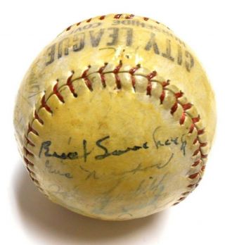 RARE Larry Yogi Berra Joe DiMaggio 1948 Yankees TEAM Signed Autographed Baseball 11