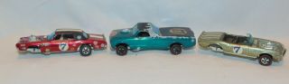 5 Vintage 1967 & 69 Hot Wheels Redline ' s,  with Buttons,  PARTS 5