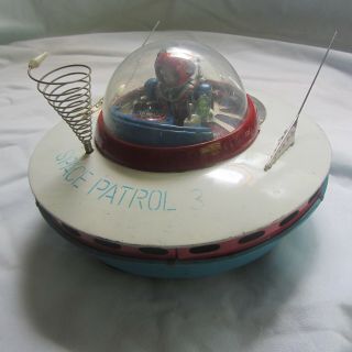 Vintage YOSHIYA JAPAN Space Patrol 3 Flying Saucer Toy Tin Battery Op 2