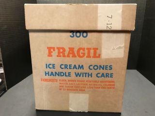 Vintage Howard Johnsons Chef Boy Dog Sugar Ice Cream Cones Box w Lid 4