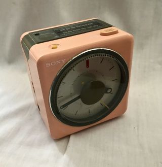 (2) Vintage 80s SONY ICF - A10W PINK / RED RADIO ALARM CLOCKS (One Plays Beatles) 7