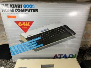 Vintage Atari 800 XL Home Computer 64K memory Great Box 12