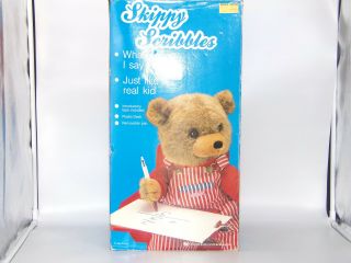 1990 Skippy Scribbles Vintage Teddy Bear Toy Wonderrama Talking Drawing Nrfb