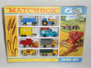 Rare Matchbox G - 3 Farm Machinery Gift Set Box // Vehicules
