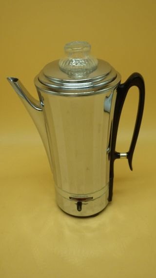 Vintage Universal " Coffeematic " Percolator Coffeemaker 12 Cup 4582