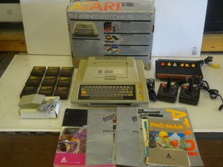 Vintage Atari 400 Computer System (9) Games (2) Joysticks (1) Atar Flashback 2