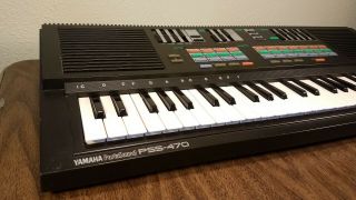 Yamaha Portasound PSS - 470 VINTAGE Keyboard w/ Power Cord and Starter Kit 2
