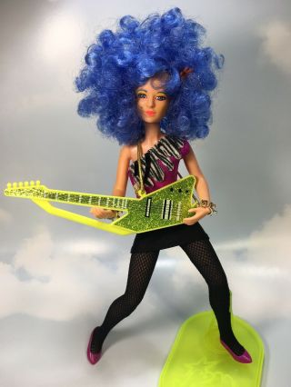 Jem And The Holograms Stormer Doll Clothes Shoes Guitar Instrument Stand Hasbro