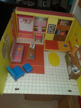 Vintage Barbie Dream House (1962) With Accessories