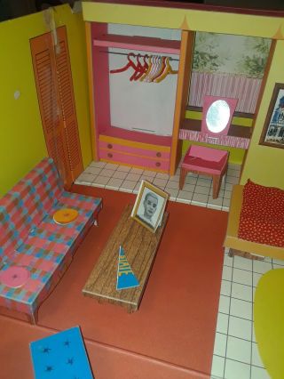 Vintage Barbie Dream House (1962) With Accessories 4