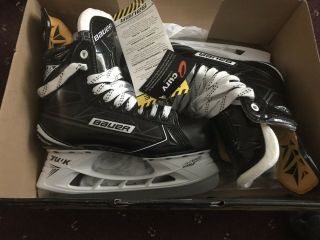 Bauer Supreme S190 Ignite Pro Rare Hockey Ice Skates 7.  5