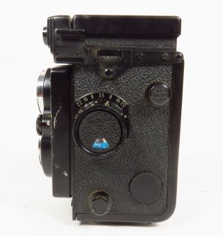 VINTAGE YASHICA MAT - 125G MEDIUM FORMAT 6x6 TLR FILM CAMERA 80MM f/2.  8 DUAL LENS 5