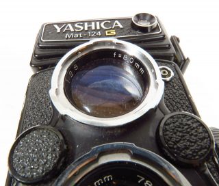 VINTAGE YASHICA MAT - 125G MEDIUM FORMAT 6x6 TLR FILM CAMERA 80MM f/2.  8 DUAL LENS 8