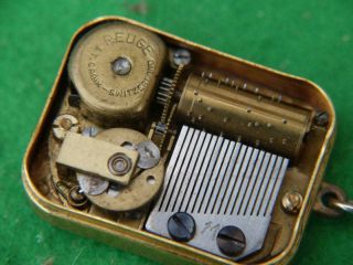 Unusual Vintage Swiss Reuge Novelty Miniature Musical Box Keyring