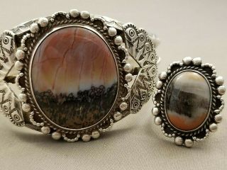 Vntg Expertly Crafted Navajo Petrified Wood Bracelet & Ring Matching Set