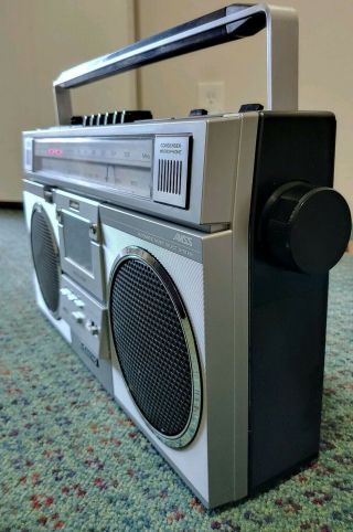 Vintage SANYO M - 9925 Boombox Ghetto Blaster ( 5