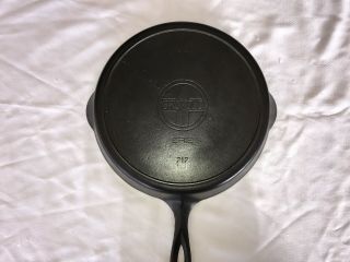 Vintage Griswold Erie Cast Iron 11 Skillet 717 Large Slant Logo W/ Smoke Ring