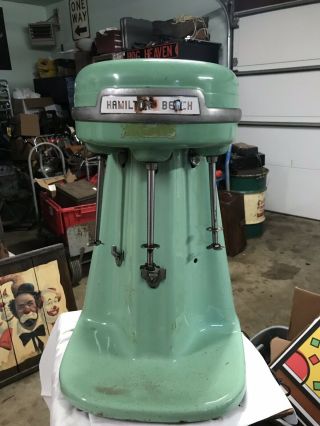 Hamilton Beach 40dm Milkshake Mixer As - Is For Restoration/parts 3 Head Vintage