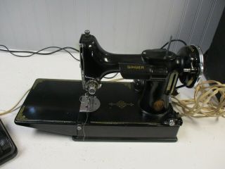 Vintage Singer Featherweight Sewing Machine 221 with Case & Corduroy Organizer 3
