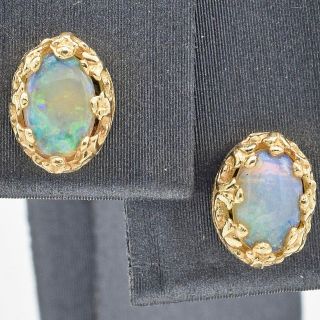Vintage 14k Yellow Gold Opal Oval Stud Earrings 1.  6 Grams