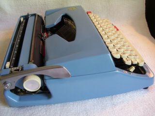 Vintage Brother Webster Typewriter XL - 747 Portable Blue w/Case Near 7