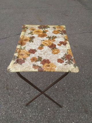 Vintage TV Trays - Set of 4 with Carrier - Fall Flower Pattern 1970 ' s EUC 2