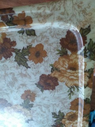 Vintage TV Trays - Set of 4 with Carrier - Fall Flower Pattern 1970 ' s EUC 8