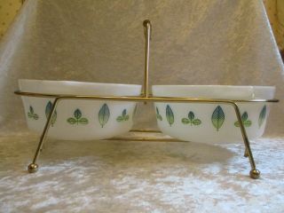 Rare Vintage Twin Pyrex 472 1.  5pt Serving Bowls Blue/green Leaf W/serving Cradle