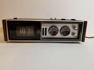 Vintage Panasonic Rc - 7469 Flip Clock / Alarm / Am Fm Radio,  Fully Functional