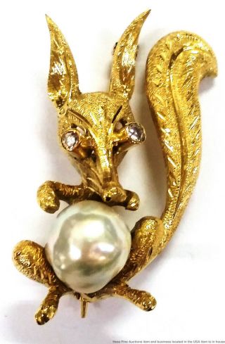 18k Gold Diamond Eye Cultured Pearl Finely Crafted Vintage Fox Squirrel Brooch
