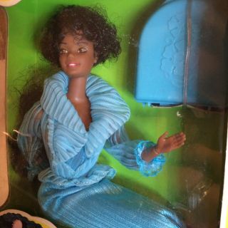 Beauty Secrets Christie Barbie Doll SuperStar Era AA Vintage 1295 1979 NRFB 3